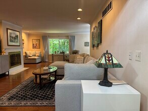 4065 Justin Ct in Bloomfield Township, MI - Building Photo - Building Photo