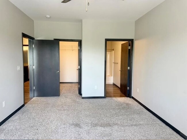 property at 2871 Spring Rose Cir