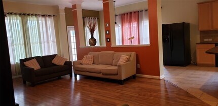 16006 Wilmington Park Ln in Houston, TX - Building Photo - Building Photo