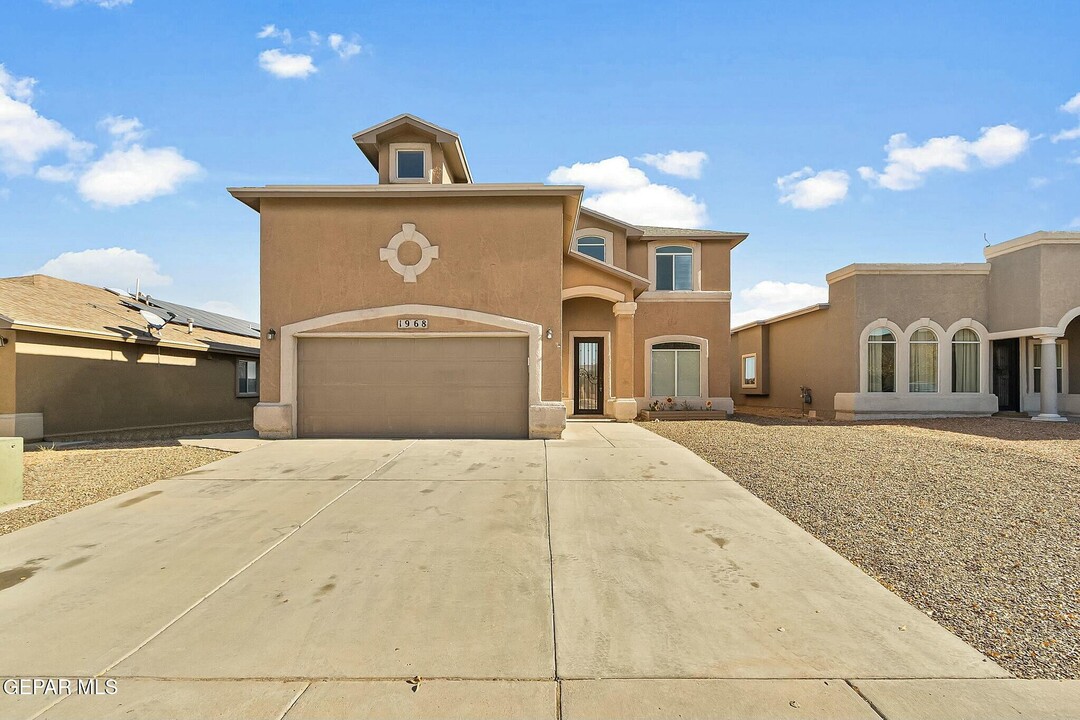 1968 Shreya St in El Paso, TX - Building Photo