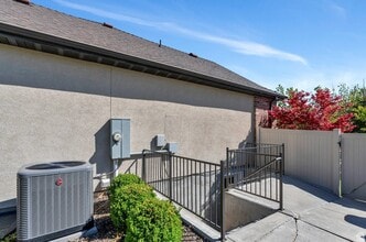 3373 Canyon Meadow Dr in South Jordan, UT - Building Photo - Building Photo