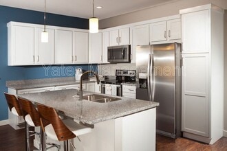 211 Potomac Dr in Findlay, OH - Building Photo - Building Photo