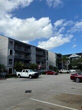 13255 SW 88th Ln in Miami, FL - Building Photo - Building Photo