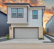 4208 Lyons Fall Ln in Houston, TX - Building Photo