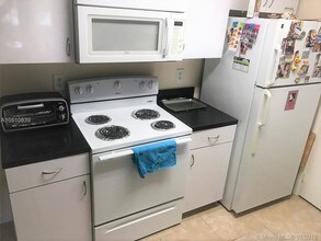 9999 Summerbreeze Dr-Unit -316 in Sunrise, FL - Building Photo - Building Photo