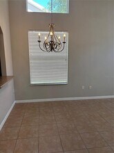 7404 Lago De Oro in Orlando, FL - Foto de edificio - Building Photo