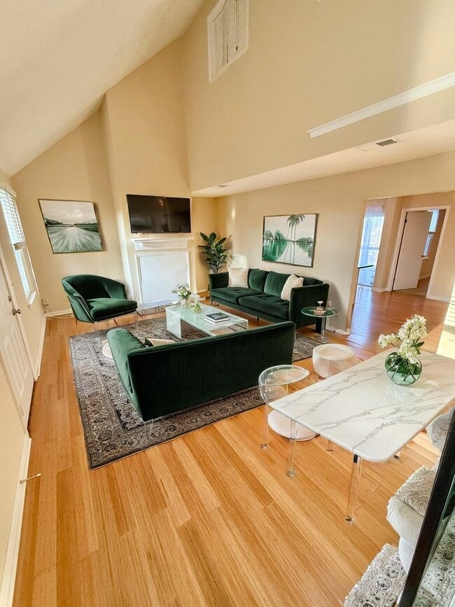 property at 528 Debbie Dr