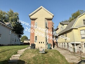 110 S Cowen St Exd in Garrett, IN - Building Photo