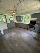 10 Suncrest Ter, Unit 3 in Keokuk, IA - Foto de edificio - Building Photo