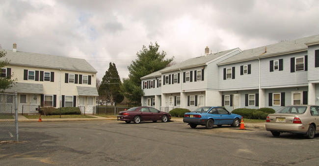 Burlington Manor in Bridgeton, NJ - Building Photo - Building Photo