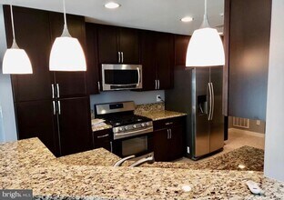 16210 Ellipse Terrace in Bowie, MD - Building Photo - Building Photo