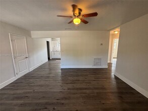 1251 SW 11th Ave in Deerfield Beach, FL - Building Photo - Building Photo
