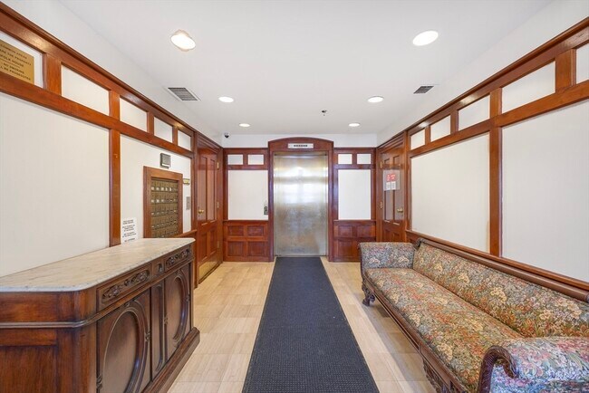 14 John Eliot Sq in Boston, MA - Building Photo - Building Photo