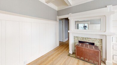 3250 Martin Luther King Jr Way in Oakland, CA - Building Photo - Building Photo