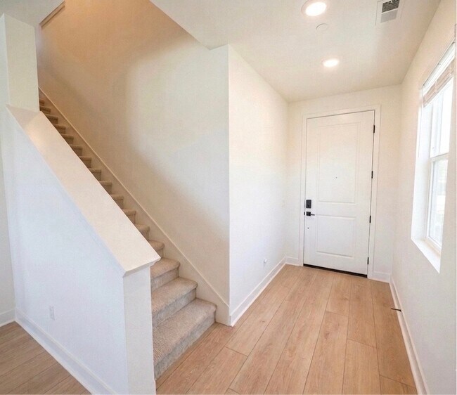 1358 Blue Port Wy, Unit 3914 in Oceanside, CA - Foto de edificio - Building Photo