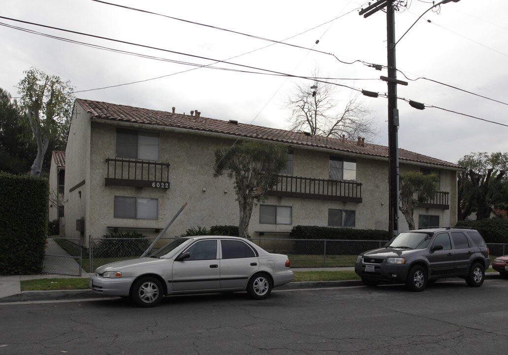 6022 Fullerton Ave in Buena Park, CA - Foto de edificio