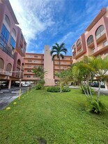 440 E 23rd St in Hialeah, FL - Building Photo