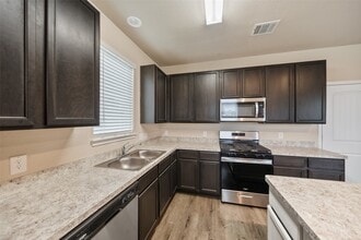 2335 Mount Locke Path in Conroe, TX - Building Photo - Building Photo