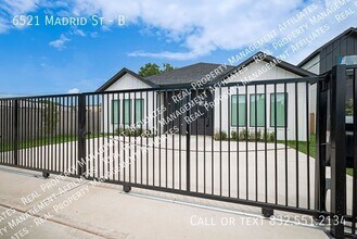 6521 Madrid St in Houston, TX - Foto de edificio - Building Photo