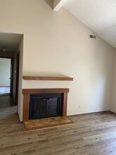 2148 Sunview Dr in Champaign, IL - Building Photo - Building Photo