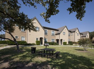 Camden Brushy Creek in Cedar Park, TX - Building Photo - Building Photo
