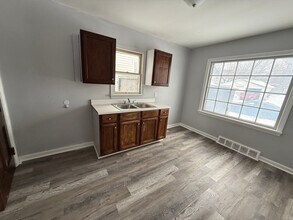 3926 E 149th St in Cleveland, OH - Building Photo - Building Photo