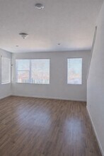 356 Geneva St in Aurora, CO - Foto de edificio - Building Photo