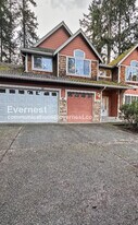 18822 1st Ave NW in Shoreline, WA - Building Photo