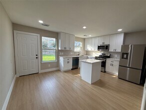 3819 Banks Ridge Ln in Katy, TX - Building Photo - Building Photo