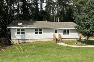 3960 GA-34 in Sharpsburg, GA - Building Photo