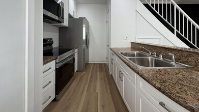 3532 Rainbow Ln in Highland, CA - Building Photo - Building Photo