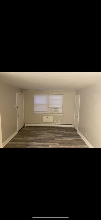1721 Providence Ave in Chester, PA - Building Photo