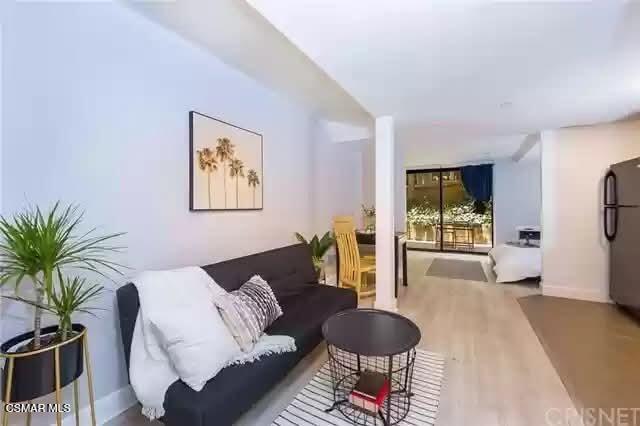 property at 10982 Roebling Ave