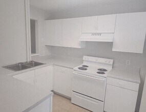 5318 Park Ave in Wilmington, NC - Building Photo - Building Photo