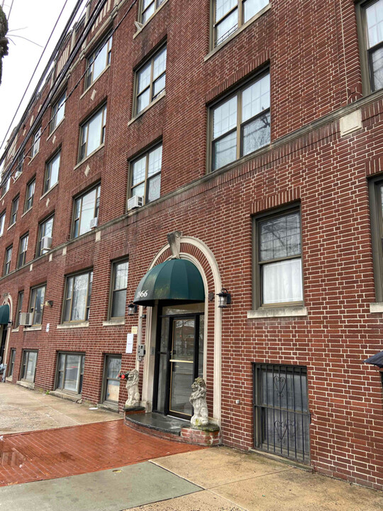 1866 John F. Kennedy Blvd in Jersey City, NJ - Building Photo