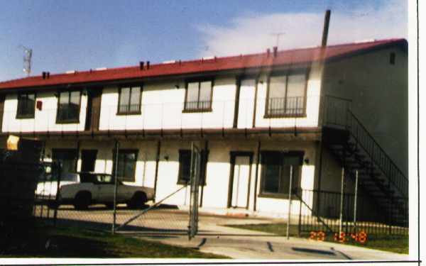 1558 N Lugo Ave in San Bernardino, CA - Foto de edificio - Building Photo