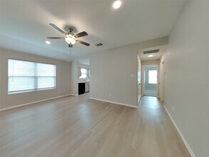 11151 N Lake Mist Ln in Willis, TX - Building Photo - Building Photo