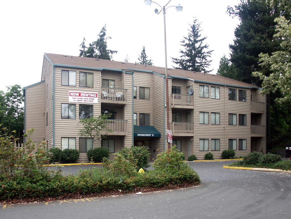 Ridge Crest Apartments I & Ii in Shoreline, WA - Building Photo