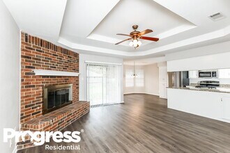 1404 Copper Ridge St in Denton, TX - Foto de edificio - Building Photo
