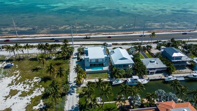 74870 Overseas Hwy in Islamorada, FL - Building Photo - Building Photo