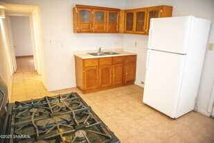 910 Van Patten Ave in Las Cruces, NM - Building Photo