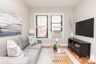 910 W George St-Unit -#GDNE in Chicago, IL - Building Photo - Building Photo