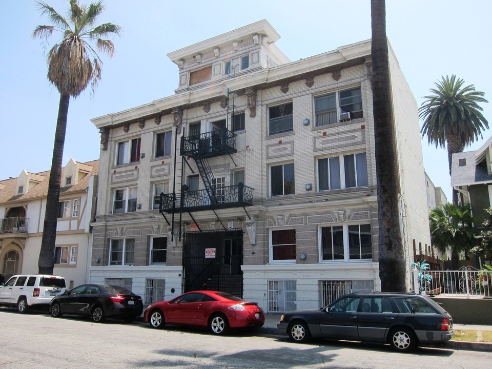 1214 Lake Apartments in Los Angeles, CA - Foto de edificio