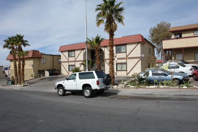 Sierra Sunrise in Las Vegas, NV - Foto de edificio - Building Photo