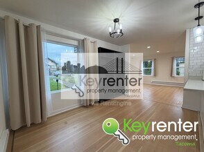 4622 E F St in Tacoma, WA - Building Photo - Building Photo