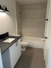 11163 NW 7th St in Miami, FL - Building Photo - Building Photo