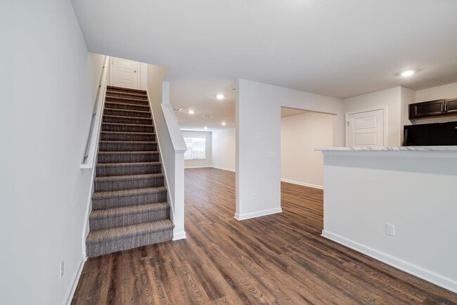 10 Red Robin Ct in Savannah, GA - Building Photo - Building Photo