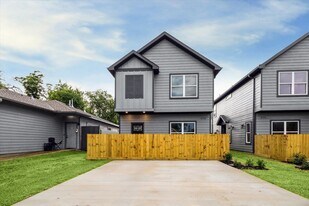 978 Marjorie St in Houston, TX - Building Photo