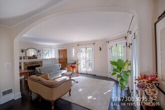 6338 Longview Ave in Los Angeles, CA - Building Photo - Building Photo
