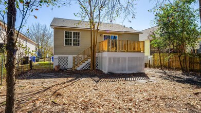 2108 Razorback Ln in Charleston, SC - Foto de edificio - Building Photo